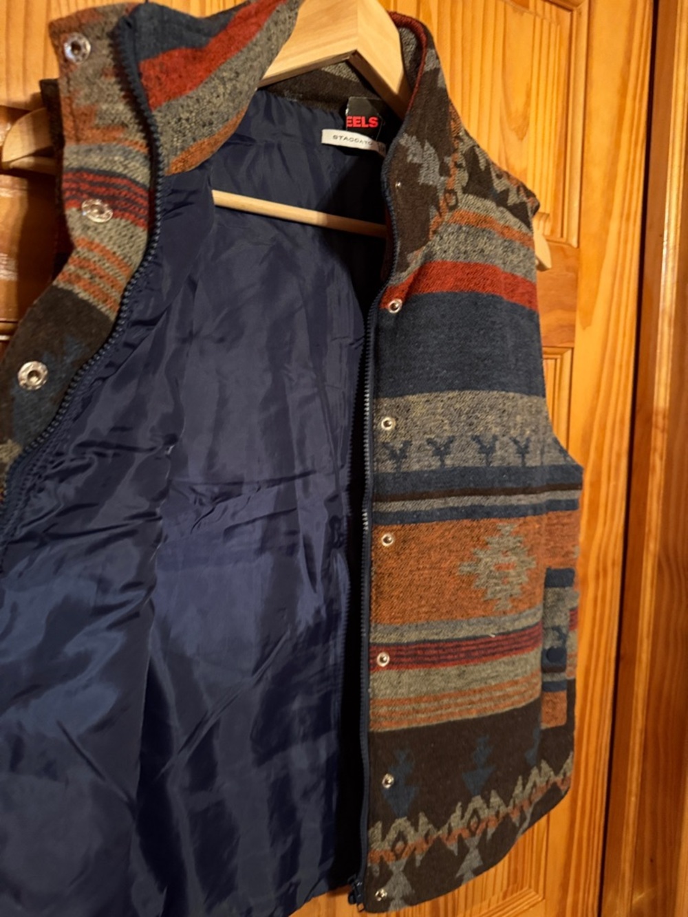 Staccato Multi-Color Patterned Women’s Vest - Picture 7 of 10